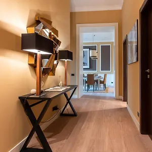 Apartment Palazzo Nana &, Naples