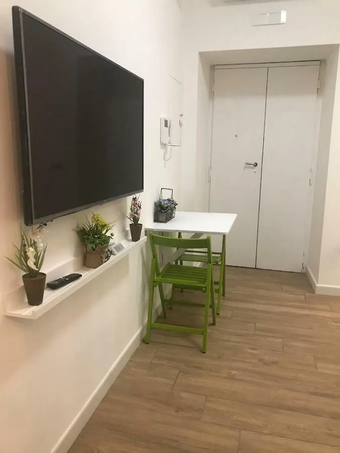 Holiday home La Casa Di Noa Napoli In The Heart Of Vomero