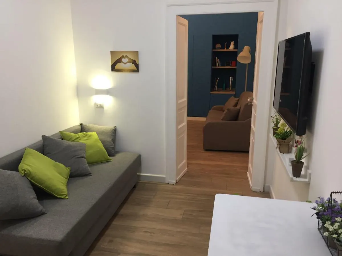 La Casa Di Noa Napoli In The Heart Of Vomero Naples